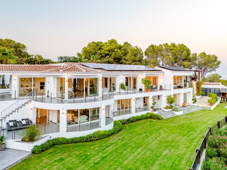 Villa for Sale in Benissa, Alicante 1