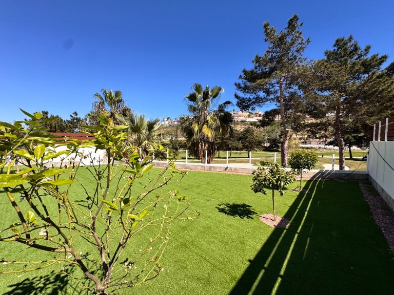Villa for Sale in Golf La Marquesa (Ciudad Quesada), Rojales, Alicante 44