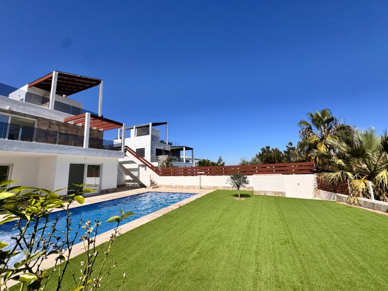 Villa for Sale in Golf La Marquesa (Ciudad Quesada), Rojales, Alicante 4