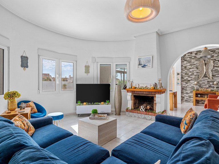 Villa for Sale in Pueblo Bravo, Ciudad Quesada, Alicante 10