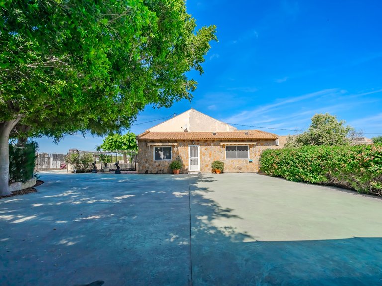 Country House for Sale in Rojales, Alicante, 18