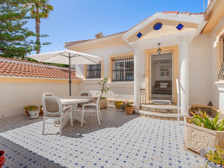 Villa for Sale in Ciudad Quesada, Alicante 10