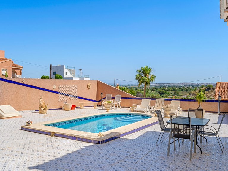 Villa for Sale in Ciudad Quesada, Alicante 4
