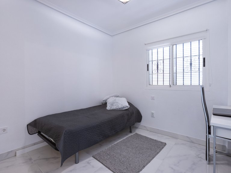 Villa for Sale in Orihuela Costa, Alicante, 9