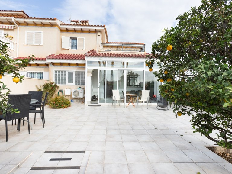 Villa for Sale in Orihuela Costa, Alicante, 18