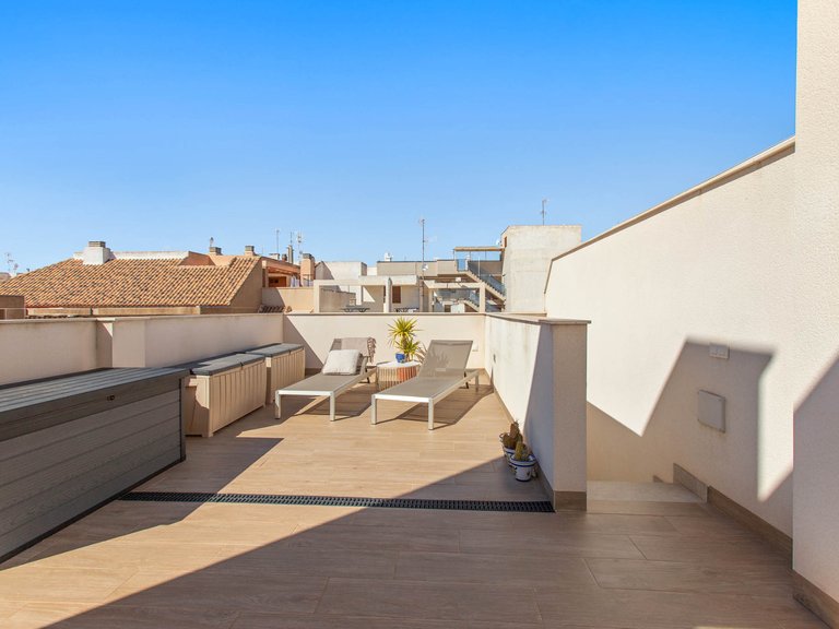 Apartment for Sale in Torrevieja, Alicante, 23