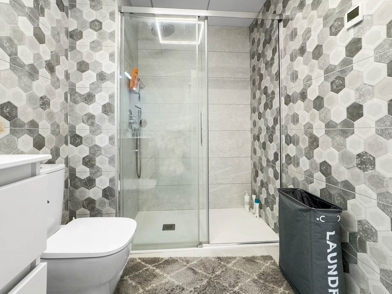 Apartment for Sale in Torrevieja, Alicante, 13