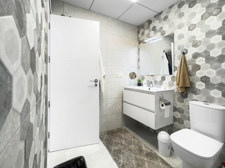 Apartment for Sale in Torrevieja, Alicante, 14