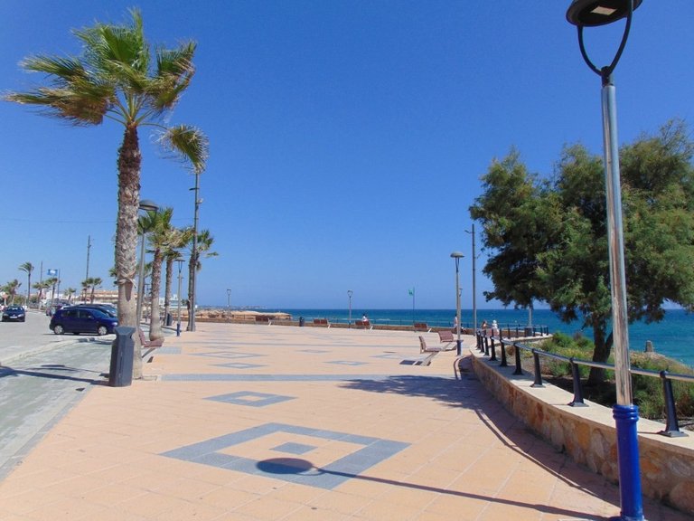 Villa for Sale in Pinar De Campoverde, Alicante 6