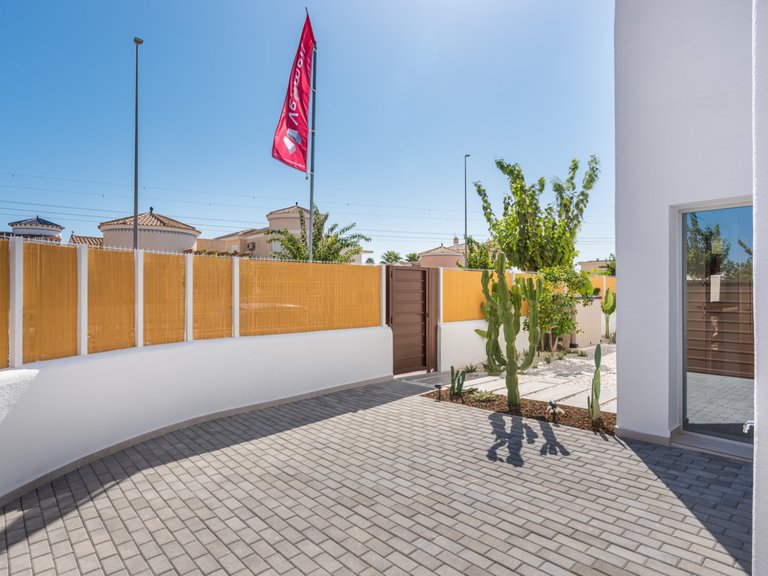 Villa for Sale in Serena Golf resort, Los Alcazares, Murcia 9