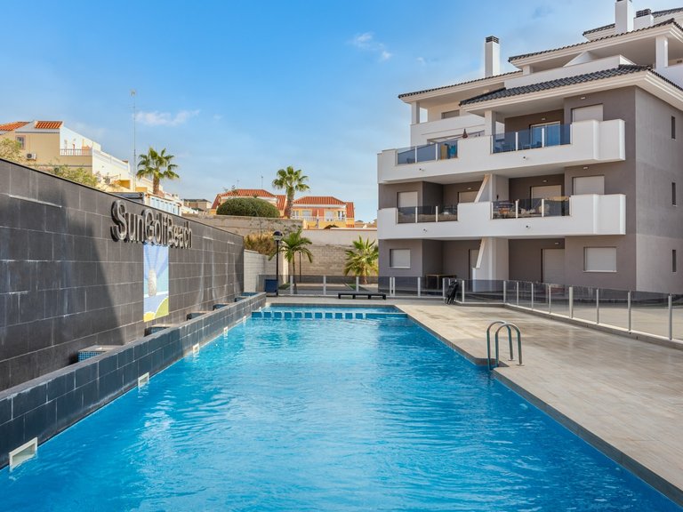 Apartment for Sale in Las Filipinas, Villamartin, Alicante 7
