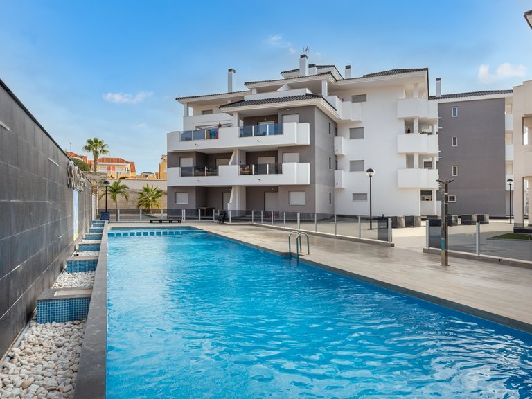 Apartment for Sale in Las Filipinas, Villamartin, Alicante 4