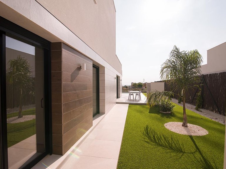 Villa for Sale in La Herrada, Los Montesinos, Alicante 5