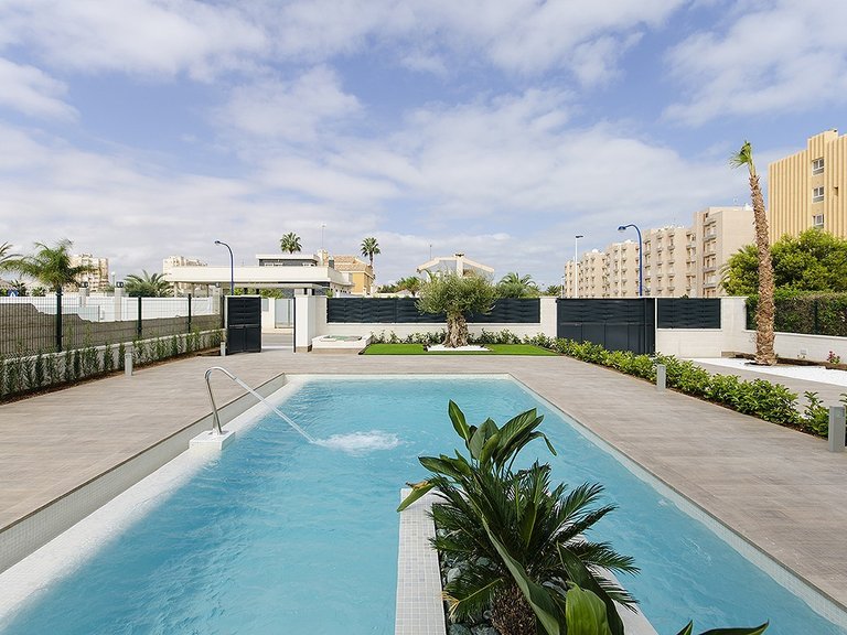 Villa for Sale in Playa Honda, La Manga, Murcia 6