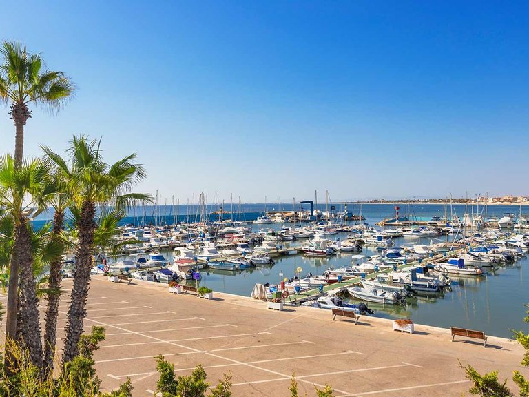 Apartment for Sale in Torre De La Horadada, Alicante 44