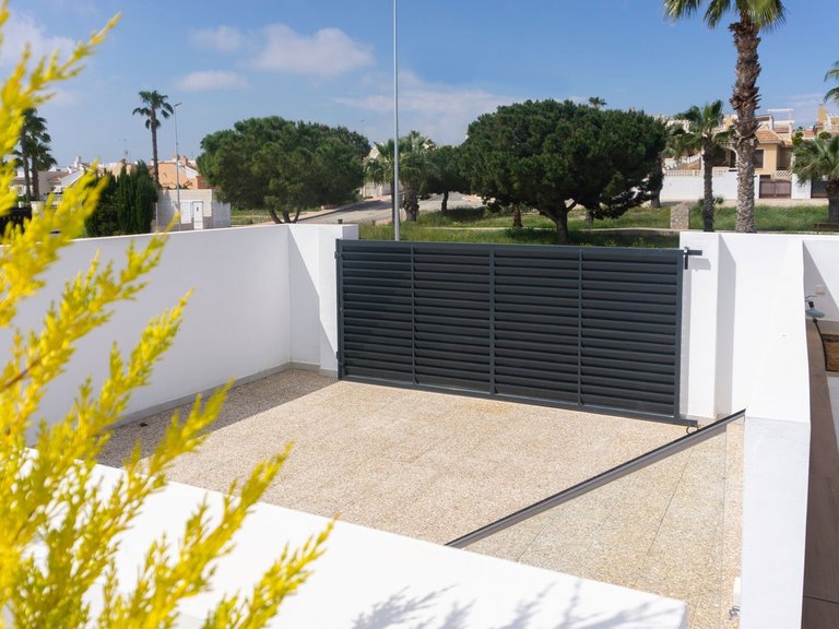 Villa for Sale in Ciudad Quesada, Alicante 4