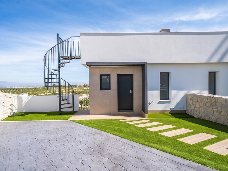 Villa for Sale in La Finca golf resort, Algorfa, Alicante 4