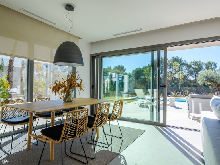 Villa for Sale in Las Colinas golf and country club, Campoamor, Alicante 4