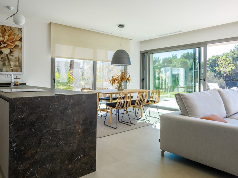Villa for Sale in Las Colinas golf and country club, Campoamor, Alicante 5