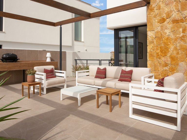 Villa for Sale in Cabo Roig, Alicante 30