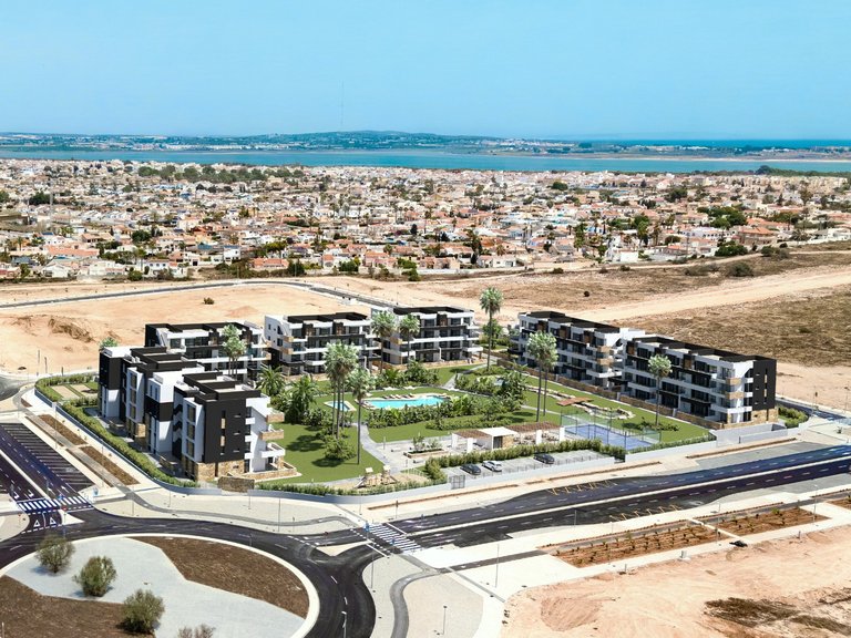 Apartment for Sale in Torrevieja, Alicante 3