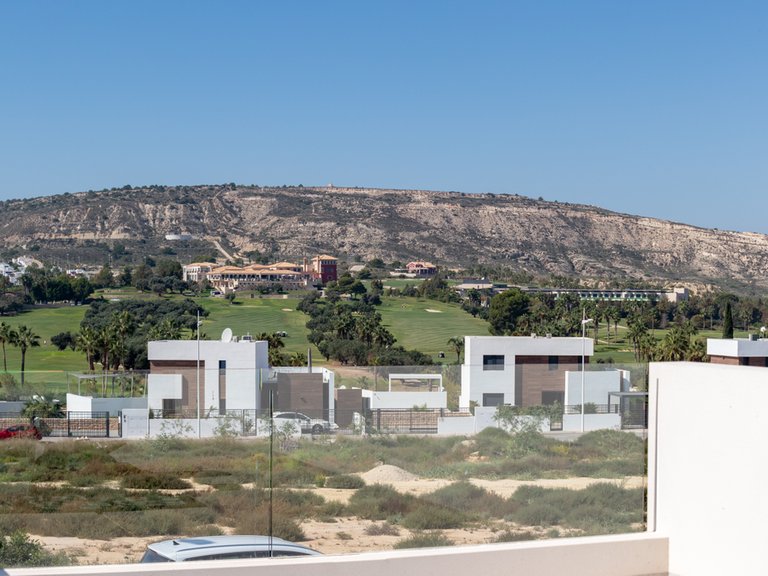 Villa for Sale in La Finca golf resort, Algorfa, Alicante 30