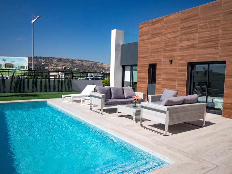 Villa for Sale in La Finca golf resort, Algorfa, Alicante 5