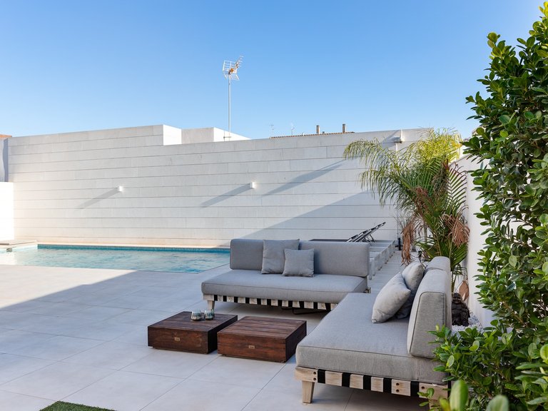 Villa for Sale in Pilar De La Horadada, Alicante 4