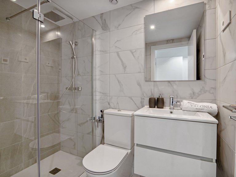 Apartment for Sale in Punta Prima, Alicante 18