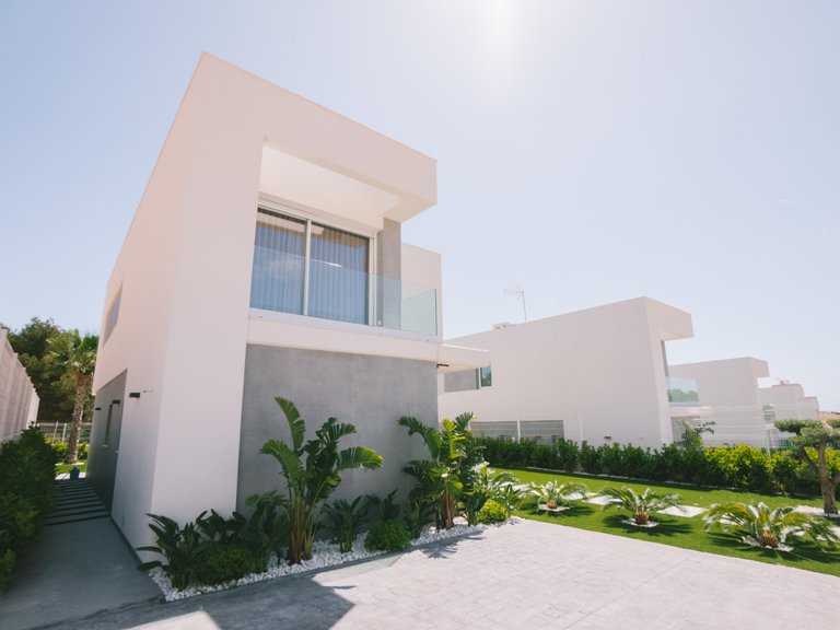 Villa for Sale in Sierra Cortina, Benidorm, Alicante 4