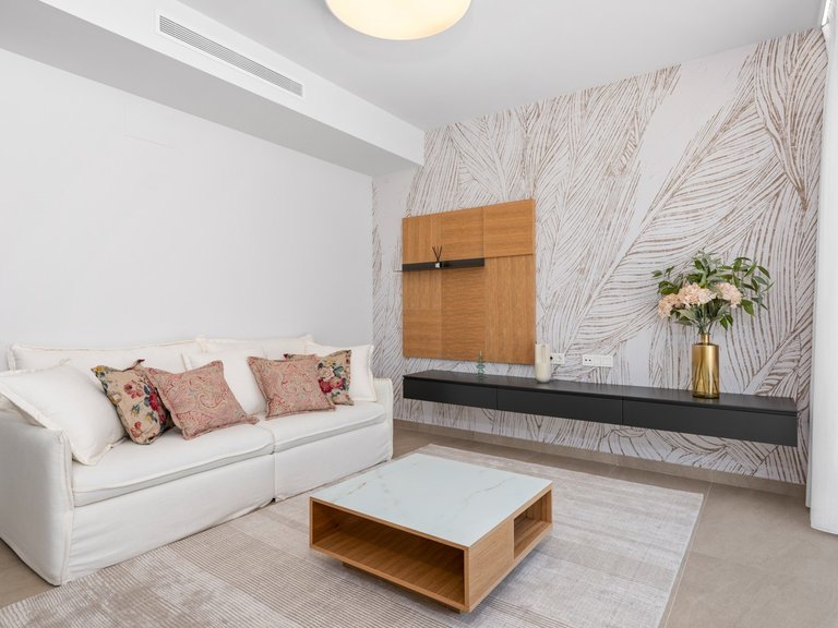 Villa for Sale in Cabo Roig, Alicante 8