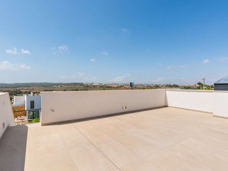Villa for Sale in Cabo Roig, Alicante 39