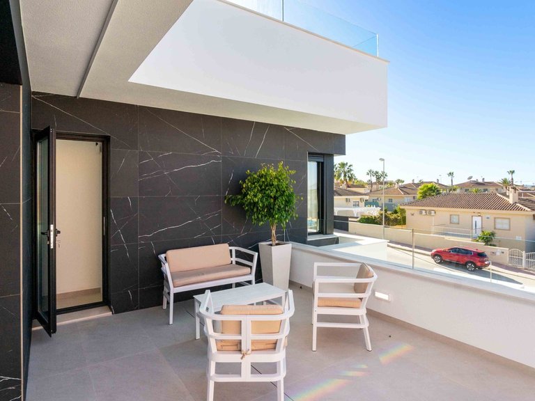 Villa for Sale in Benimar, Benijofar, Alicante 39