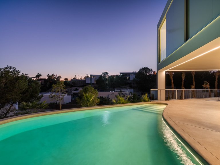 Villa for Sale in Las Colinas golf and country club, Campoamor, Alicante 16