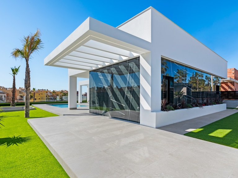 Villa for Sale in La Finca golf resort, Algorfa, Alicante 7