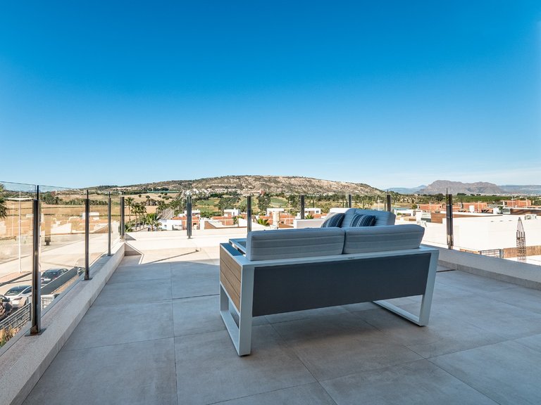 Villa for Sale in La Finca golf resort, Algorfa, Alicante 12