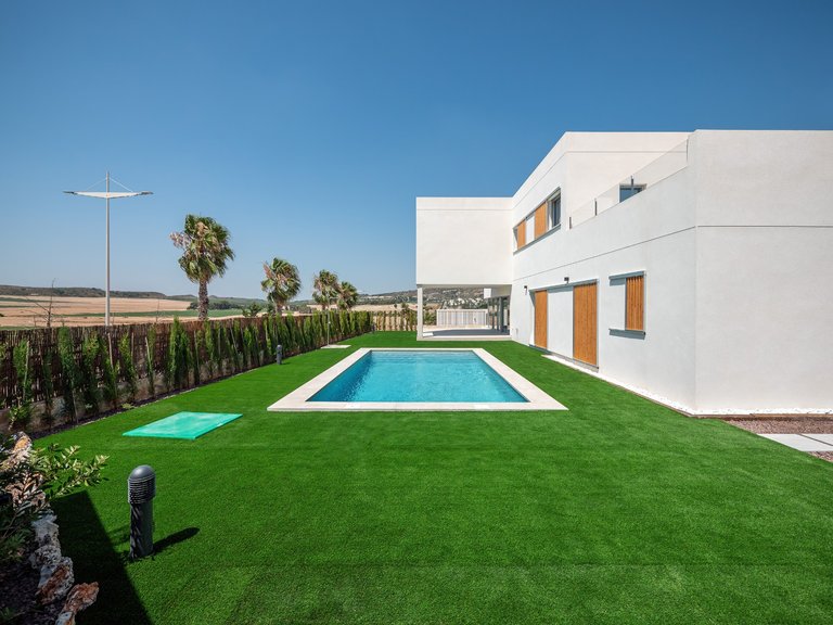 Villa for Sale in La Finca golf resort, Algorfa, Alicante 3