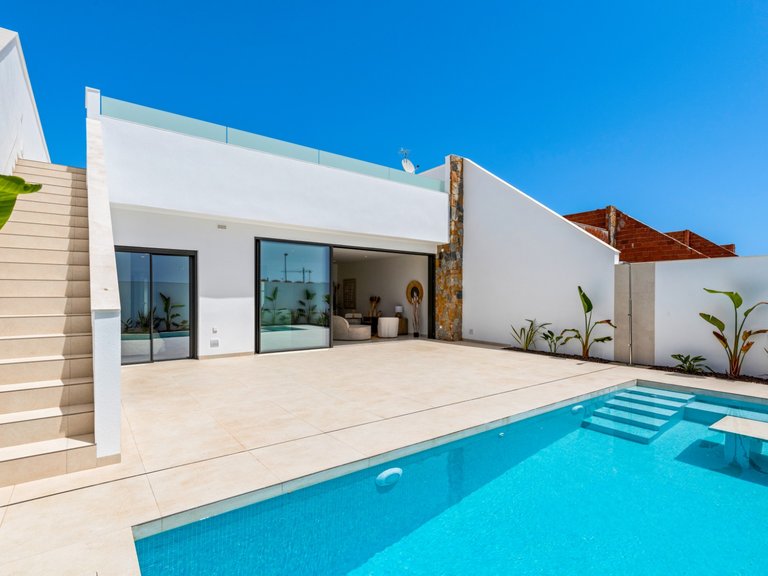 Villa for Sale in Serena Golf resort, Los Alcazares, Murcia 2