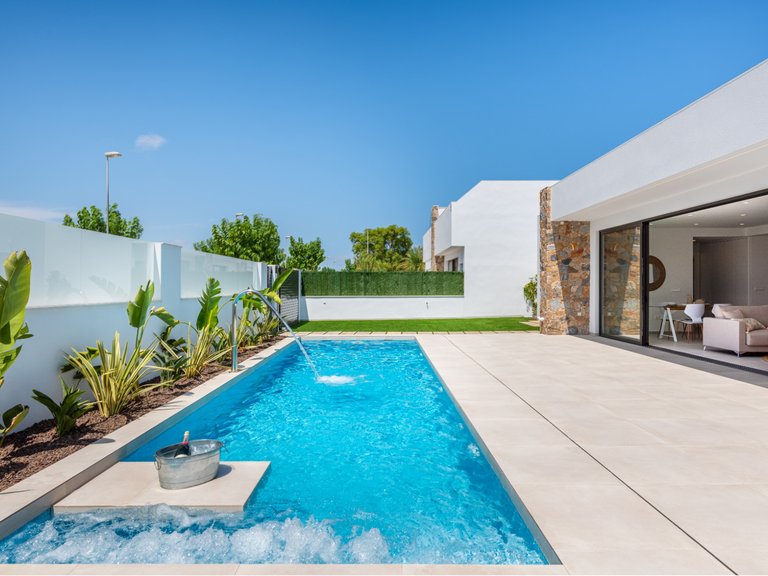 Villa for Sale in Santiago De La Ribera, Murcia 4