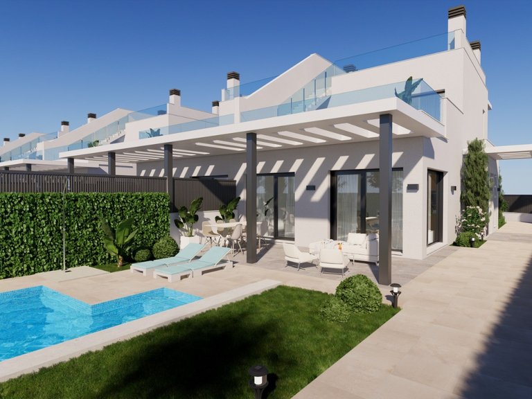 Villa for Sale in Los Alcazares, Murcia 3