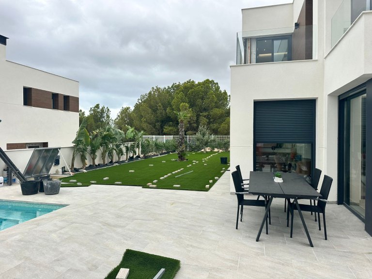 Villa for Sale in Sierra Cortina, Benidorm, Alicante 10