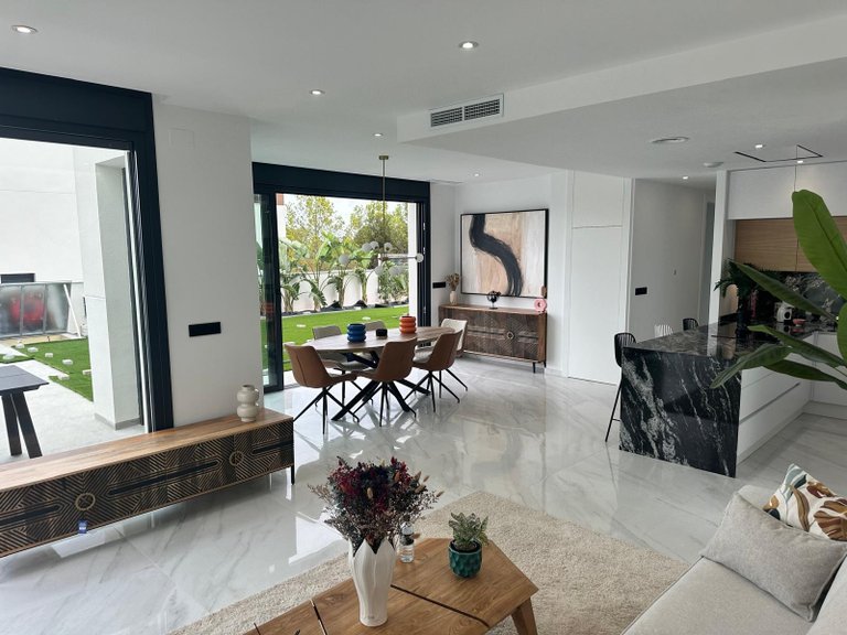 Villa for Sale in Sierra Cortina, Benidorm, Alicante 13
