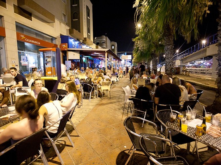 Apartment for Sale in Lomas de Cabo Roig, Cabo Roig, Alicante 42