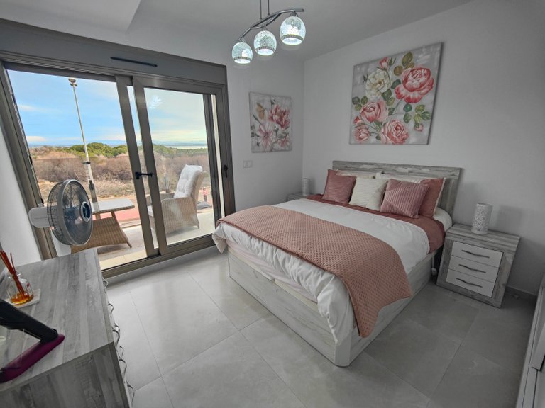 Villa for Sale in Costa Blanca South, Villamartin, Alicante 15