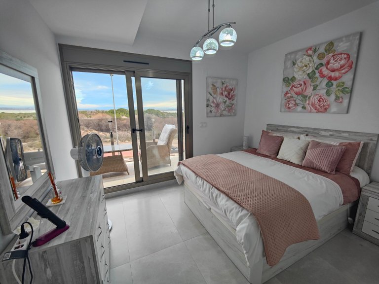 Villa for Sale in Costa Blanca South, Villamartin, Alicante 11