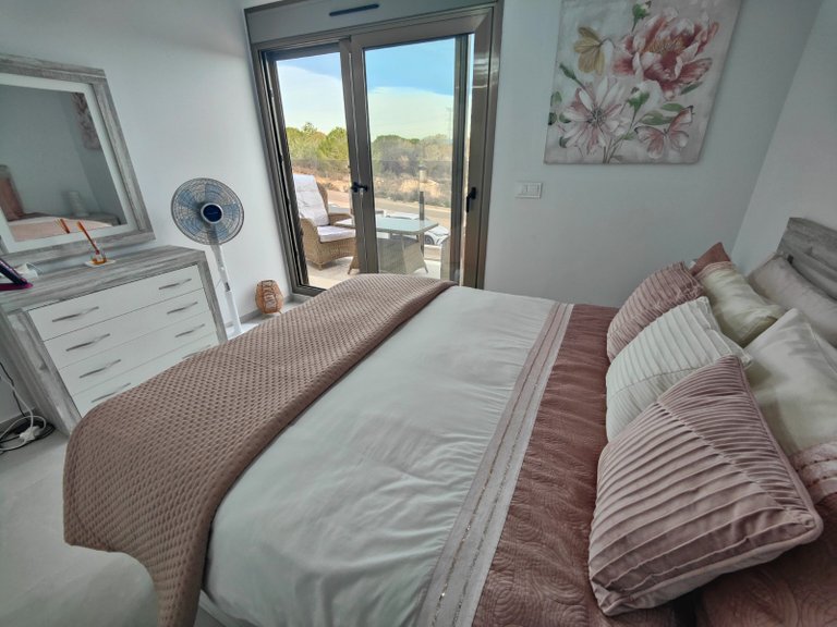 Villa for Sale in Costa Blanca South, Villamartin, Alicante 16