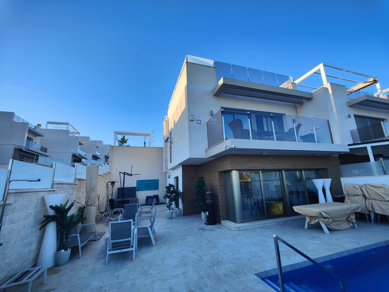 Villa for Sale in Costa Blanca South, Villamartin, Alicante 4