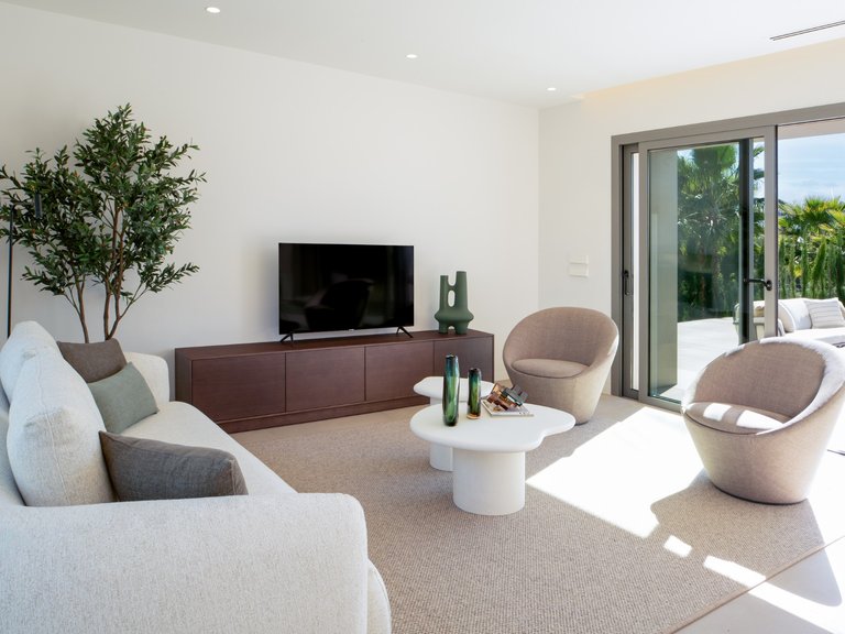 Villa for Sale in Las Colinas golf and country club, Campoamor, Alicante 9