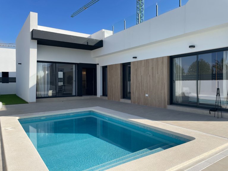 Villa for Sale in San Miguel De Salinas, Alicante 1