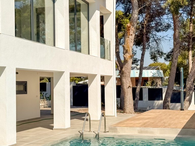 Villa for Sale in Los Balcones, Torrevieja, Alicante 42
